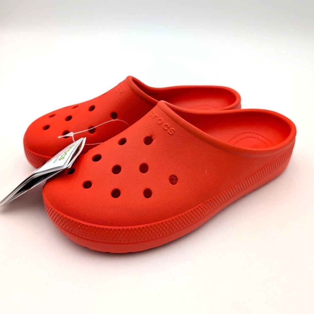 Crocs Classic Low Profile Slip-On Clogs Shoes Unisex Lava Size USW7/M5 EU37.5